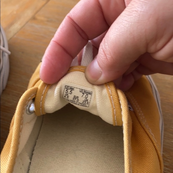 Vans Authentic Lace up - Picture 3 of 3